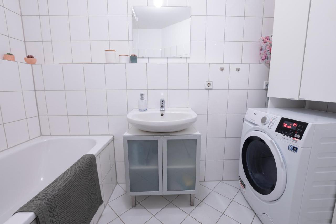 Zwickau Mittendrin, Tolles Balkon-Apartment Exteriör bild